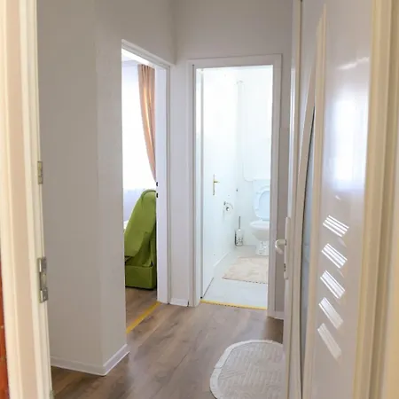 Apartament Stan Na Dan-studio 10 Centar Bosanska Gradiska